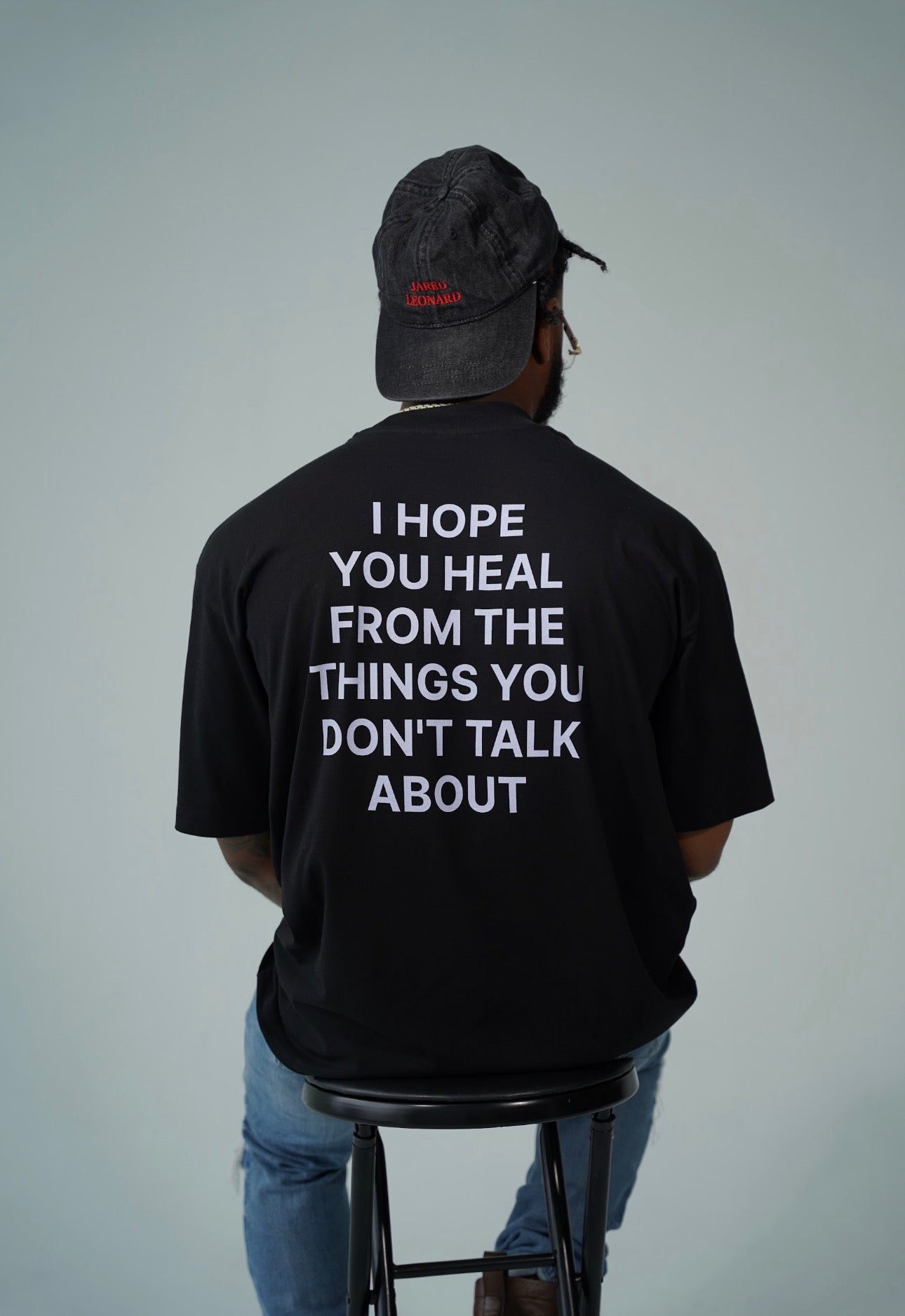 JARED LEONARD OVERSIZED T WHITE TEXT